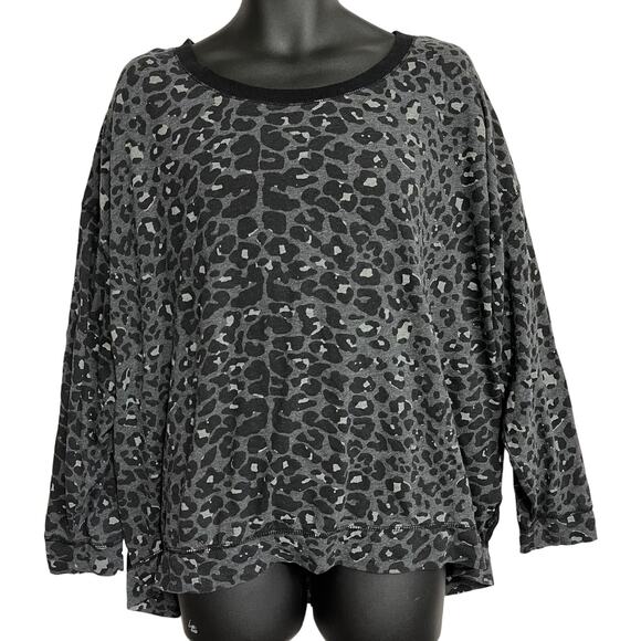 Seven7 Luxe Tunic Top Women Plus 22 Gray Leopard Sheer Back Long Sleeve - Picture 1 of 5